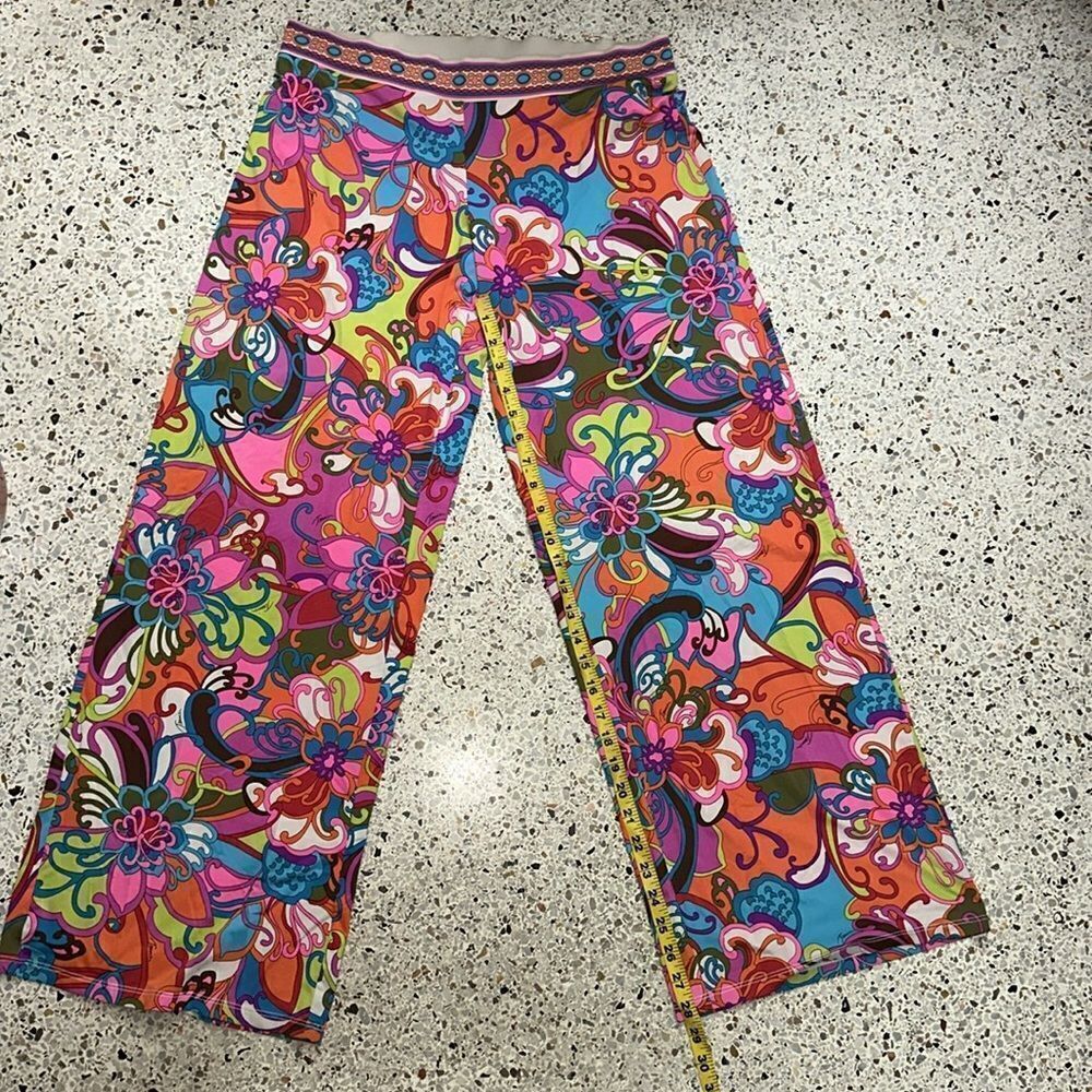 Trina Turk palazzo pants weekend medium m pink floral